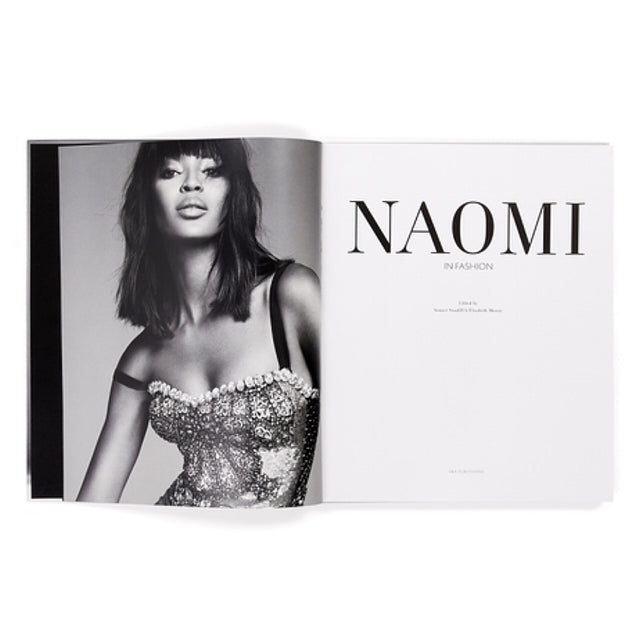 Naomi: In Fashion