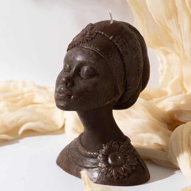Destiny Bust Candle: Cashmere Scent